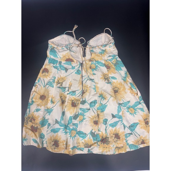 Free People NWT Altura Floral Printed Mini Dress in Size Medium MSRP $128‎